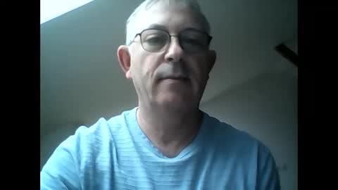 Snapshot of milu72 chatting on 01.04.25 milu72 online show from 01.04.25