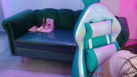 Milu ballmer  online show from 02.05.25