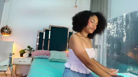 Snapshot of milu_brunnete chatting on 06.06.26 milu_brunnete online show from 06.06.26