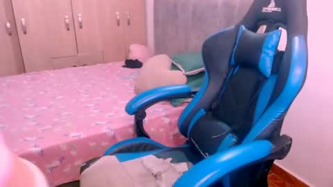 miluu_444 online show from 06.24.26