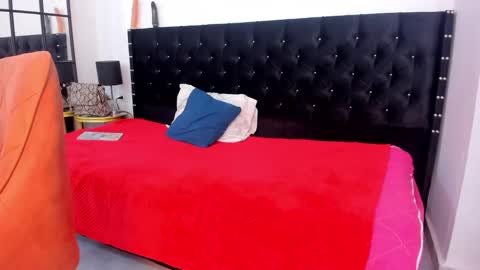 Miluu online show from 12.16.24