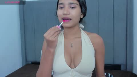 Miluu online show from 12.22.24