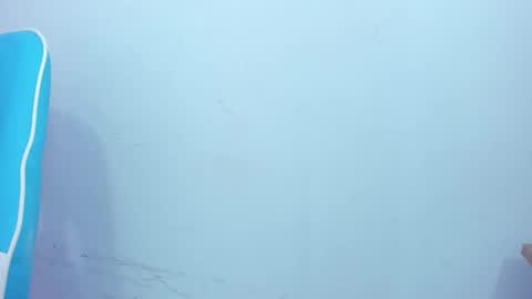 Miluu online show from 01.05.25