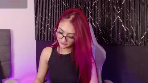 miluv19 online show from 09.25.25