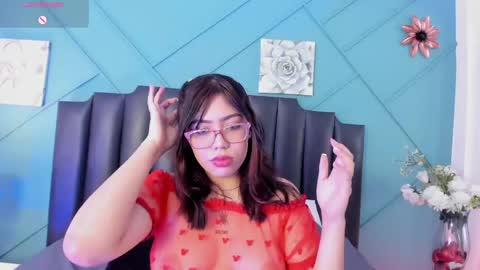 Snapshot of miluvegaa_ chatting on 04.25.26 MiLu online show from 04.25.26