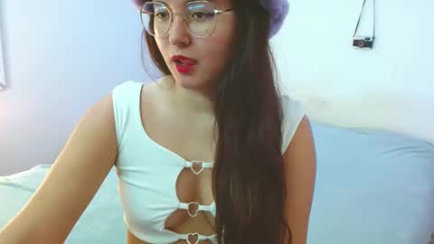 mily_baker online show from 12.12.24