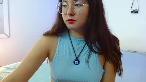 mily_baker online show from 01.09.25