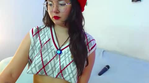 mily_baker online show from 03.05.25