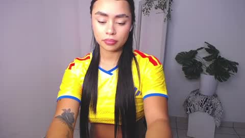 Mily Ortiz online show from 07.03.26