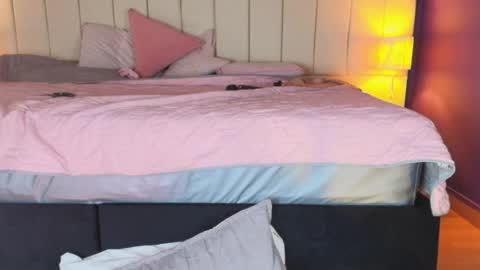 Milly  online show from 09.21.25