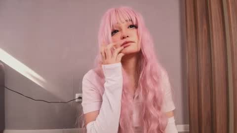 mimi cuute online show from 06.10.26