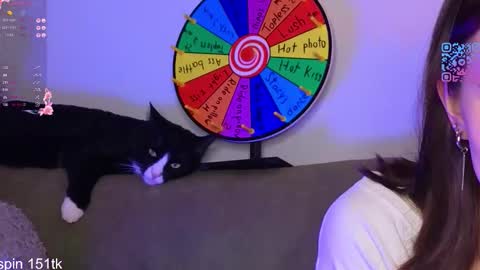 Snapshot of mimipaws chatting on 02.26.26 MilaBlack and StacyBlonde Today unboxing Lovens OMG online show from 02.26.26