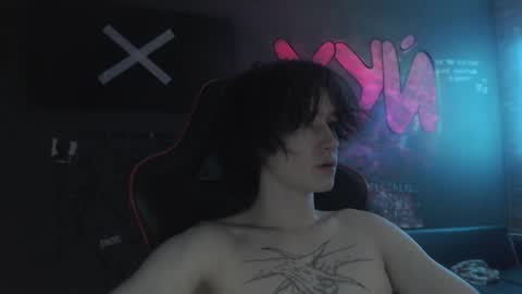 Snapshot of min1pekka chatting on 09.20.25 Max online show from 09.20.25