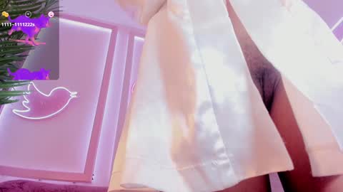 Minji online show from 01.26.25