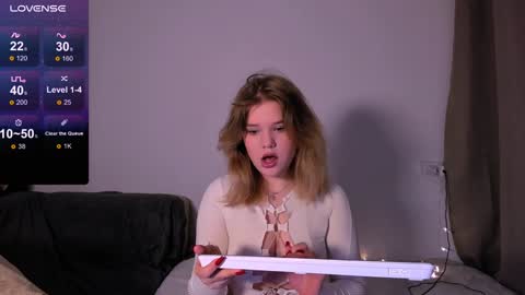 hi Im Mina  online show from 12.20.24