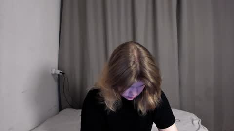 hi Im Mina  online show from 01.14.25