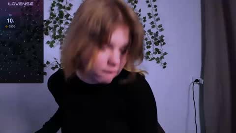 hi Im Mina  online show from 02.19.25