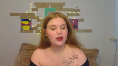 hi Im Mina  online show from 05.13.26