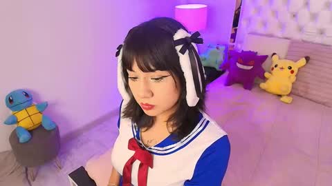 mina_doll_ online show from 09.23.25