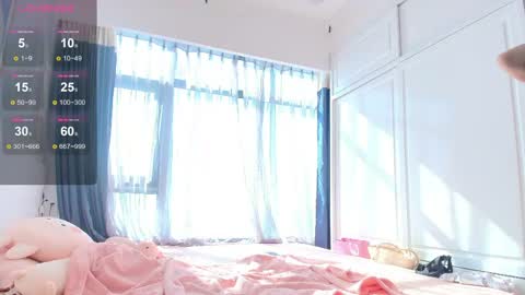 Snapshot of mina_moons chatting on 03.28.26 Mina online show from 03.28.26