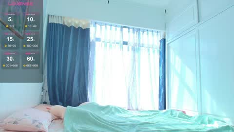 Snapshot of mina_moons chatting on 03.29.26 Mina online show from 03.29.26