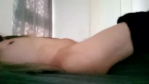 Snapshot of minaquerida chatting on 09.13.25 Ll online show from 09.13.25