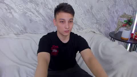 minato_kono online show from 01.14.25