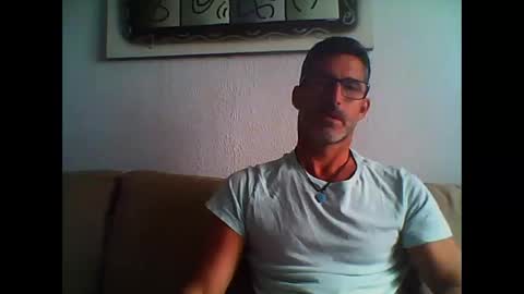 Snapshot of mindthestep chatting on 09.25.25 MIND online show from 09.25.25