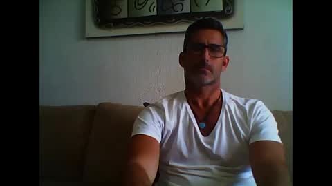 Snapshot of mindthestep chatting on 11.05.25 MIND online show from 11.05.25