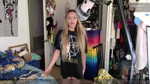 Mindy Mars online show from 12.09.24