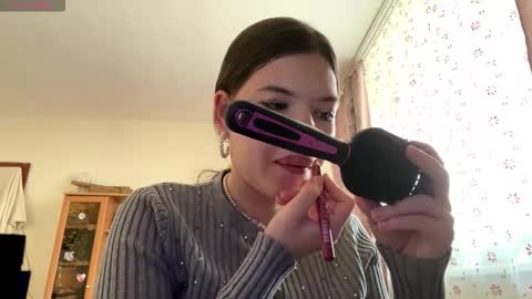 Snapshot of minforbush chatting on 10.15.25 Amelia online show from 10.15.25