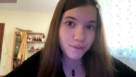 Snapshot of minforbush chatting on 10.20.25 Amelia online show from 10.20.25