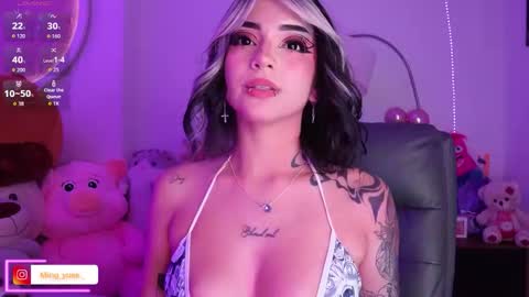 Snapshot of ming_yue_ chatting on 03.02.26 My name is Fer Nice to meet you give it a thumbs up please its important online show from 03.02.26