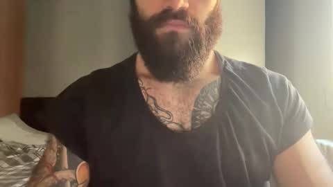 Snapshot of mingo_in_wonderland chatting on 10.25.25 Lance online show from 10.25.25