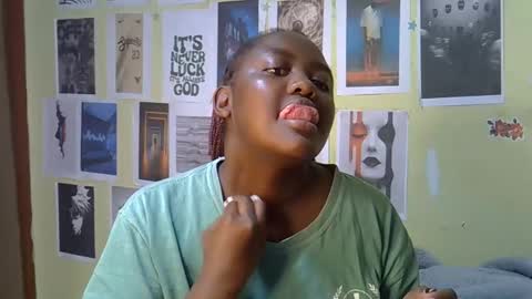 mini_karee online show from 03.21.26