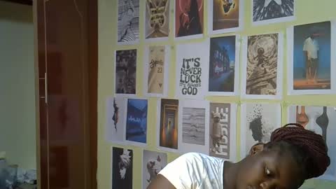 mini_karee online show from 03.24.26