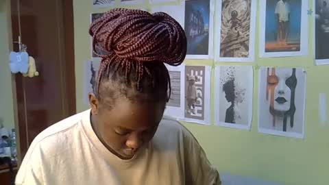 mini_karee online show from 03.28.26