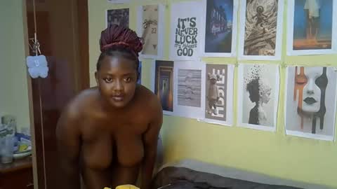 mini_karee online show from 03.30.26