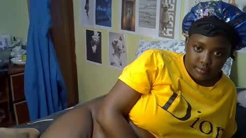 mini_karee online show from 03.31.26