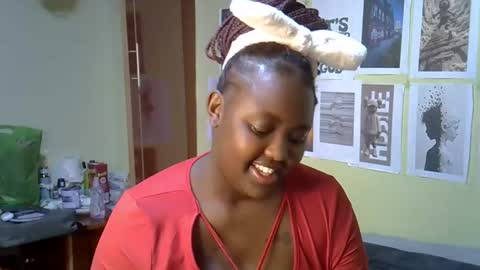 mini_karee online show from 04.04.26