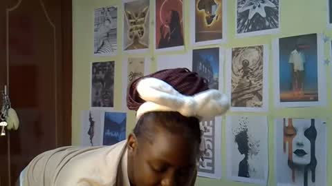 mini_karee online show from 04.05.26