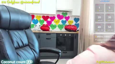 Snapshot of minionfriend chatting on 02.09.25 minionfriend online show from 02.09.25