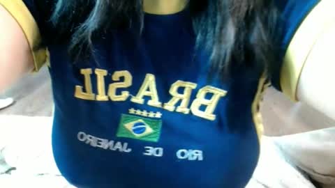 Minji online show from 04.02.26