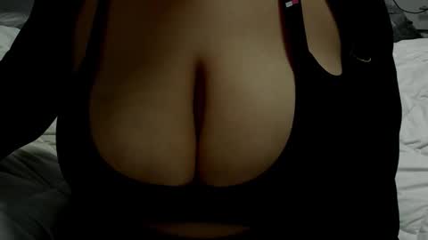 minka0 online show from 03.21.26