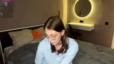 Asti online show from 04.09.26