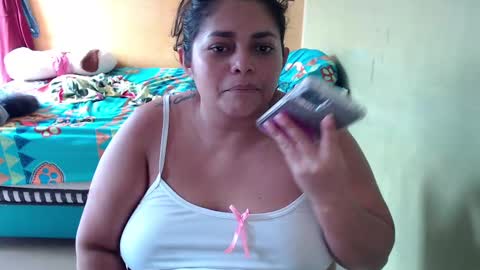 Andrea online show from 09.16.25