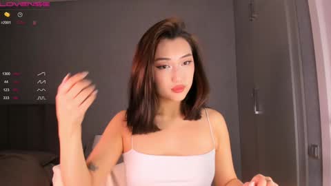 minnie_jin online show from 12.24.24