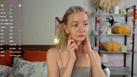 Mary  is here 3 My favorite patterns 77143222321Try my private online show from 11.07.25