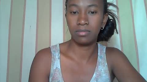 minouch211907 online show from 02.10.25