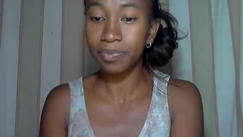 minouch211907 online show from 02.10.25